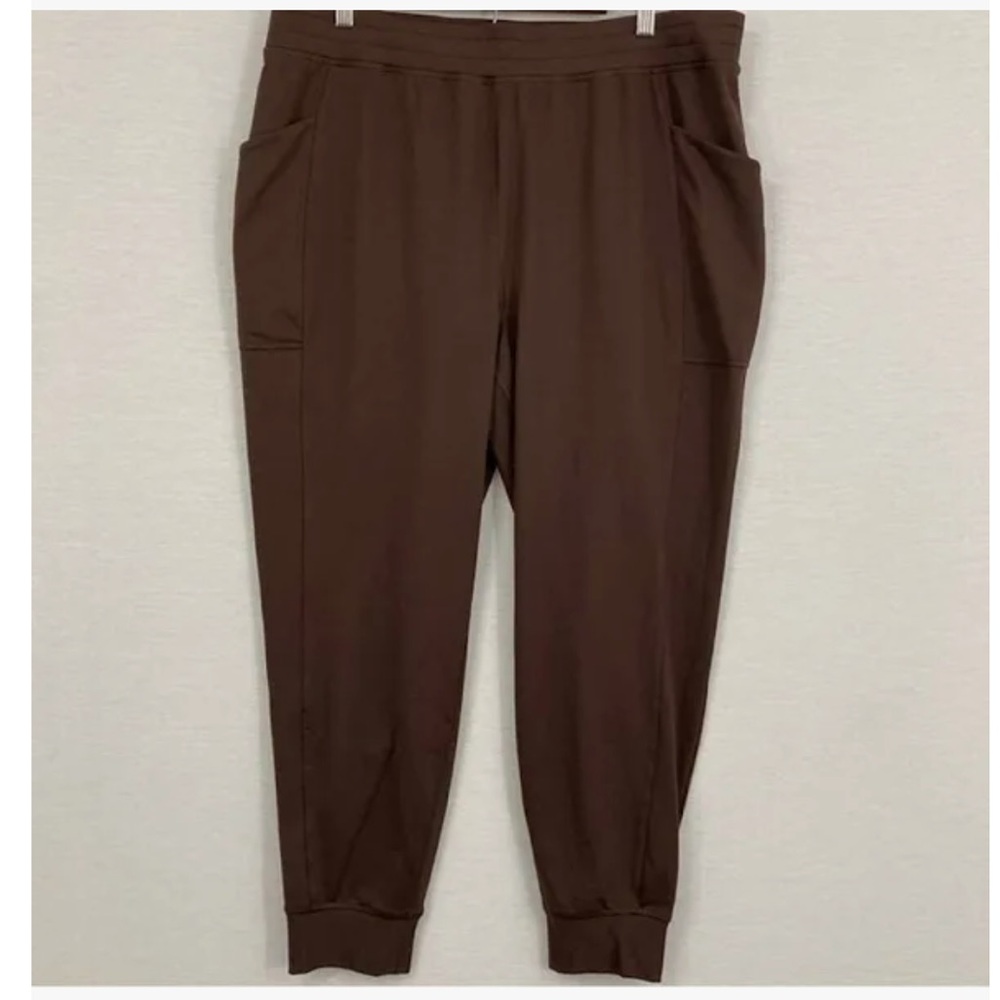 Fabletics Brown Soft Stretch Comfy Athleisure Pul… - image 1
